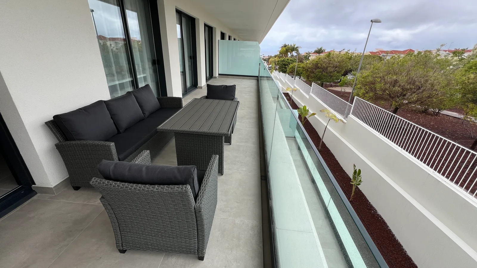 Atlantic Home - Three-Bedroom Premium Apartment — 5