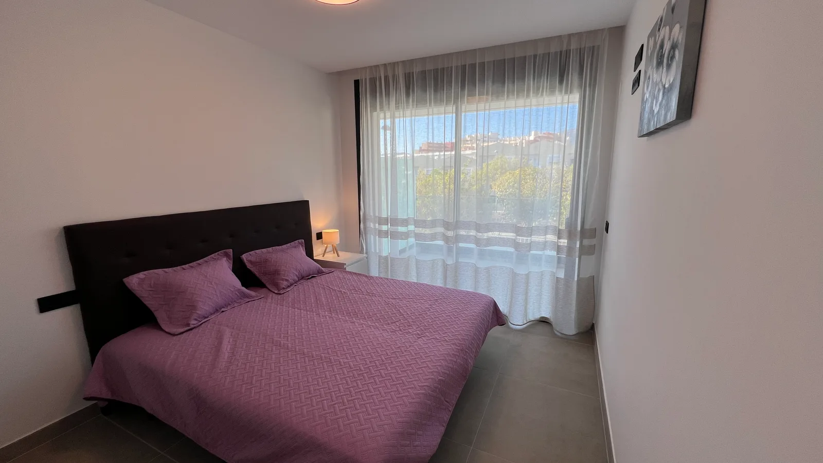 Atlantic Home - Three-Bedroom Premium Apartment — 13