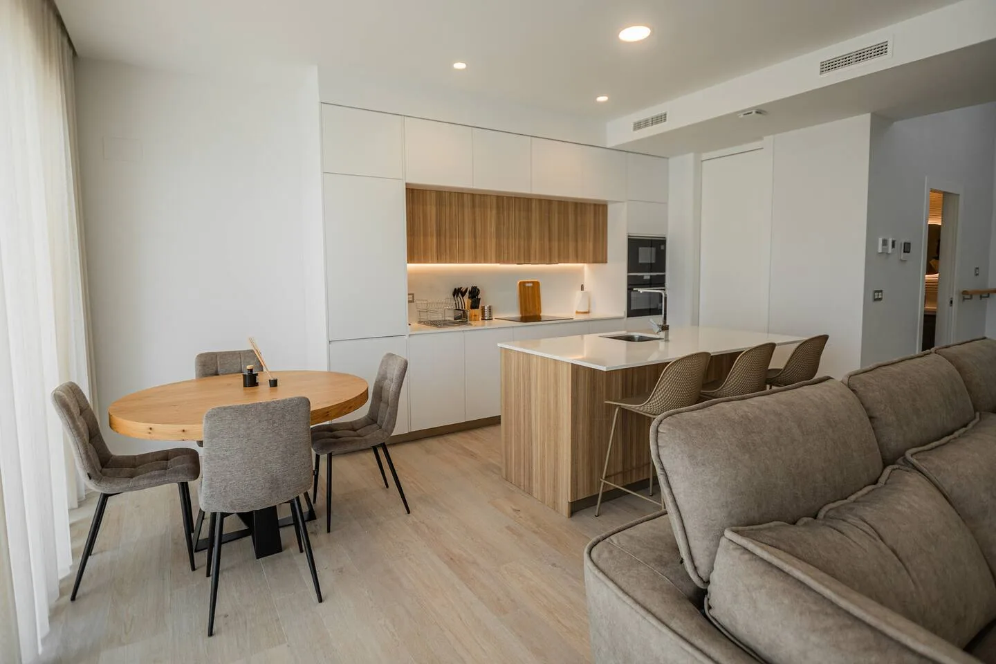 Luxury 3 bedroom Villa Finestrat with a Pool — 12