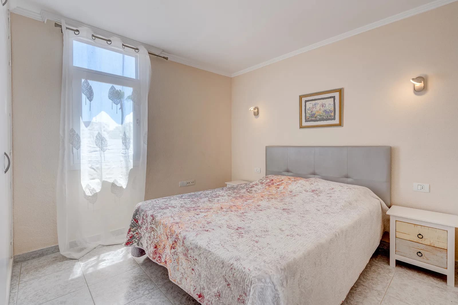 Cozy and bright 1-bdrm in Las Americas — 9