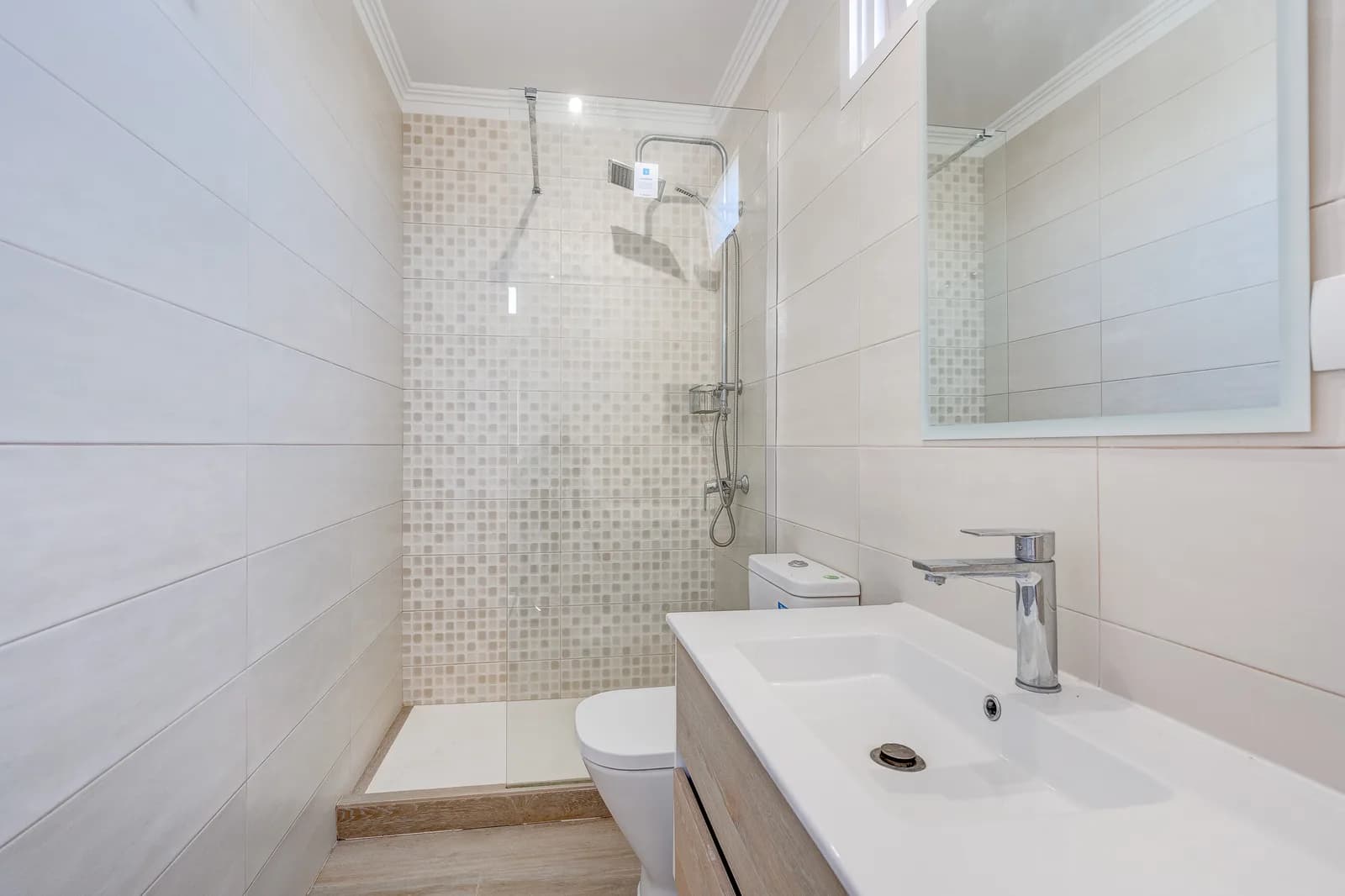 Cozy and bright 1-bdrm in Las Americas — 7