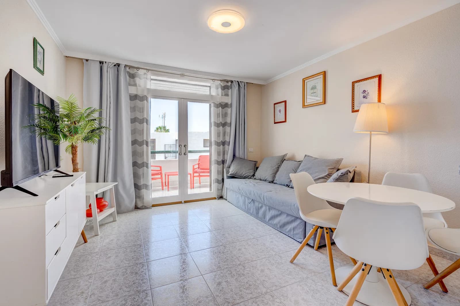 Cozy and bright 1-bdrm in Las Americas — 16