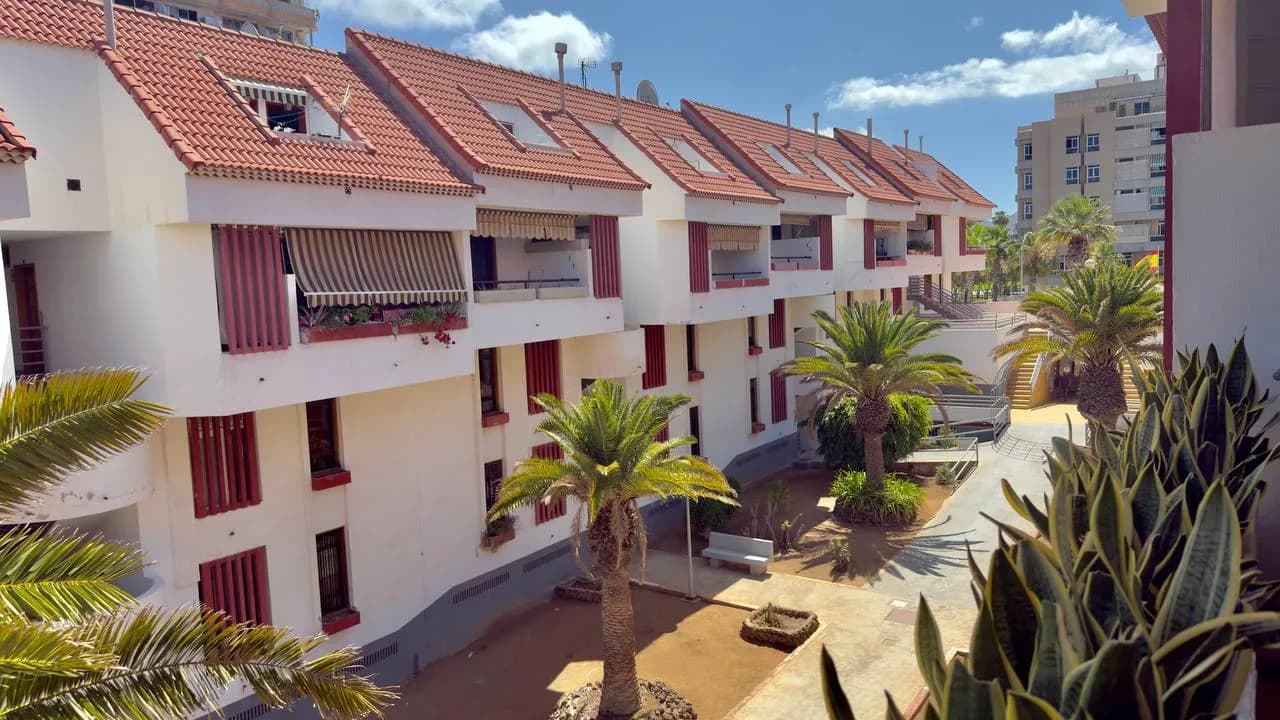 Las Américas 2-bdrm apartment Altemar — 22