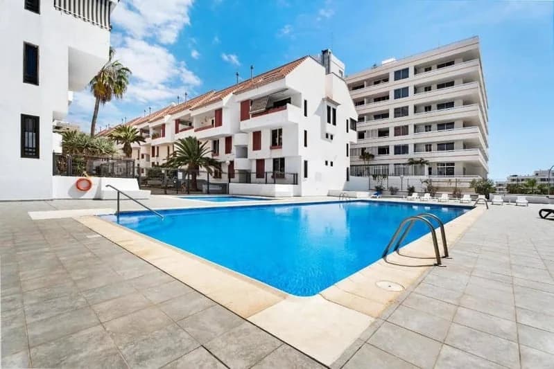 Las Américas 2-bdrm apartment Altemar — 1