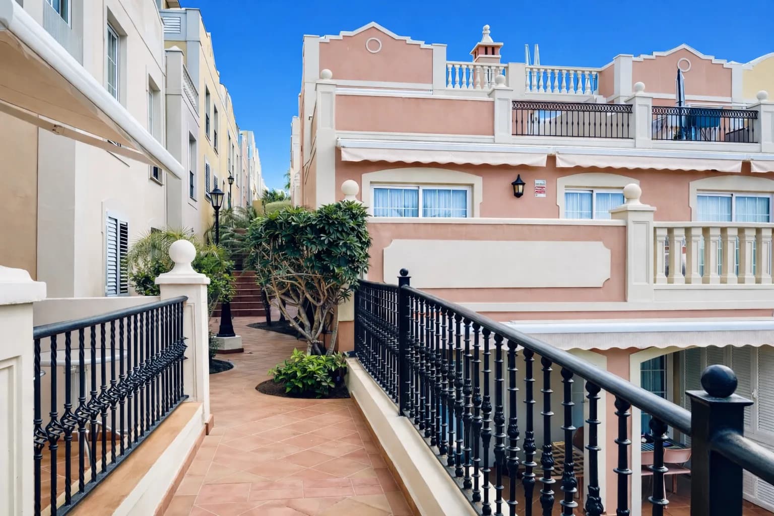 Roof top terrace with ocean view Palm Mar Apartment — 16