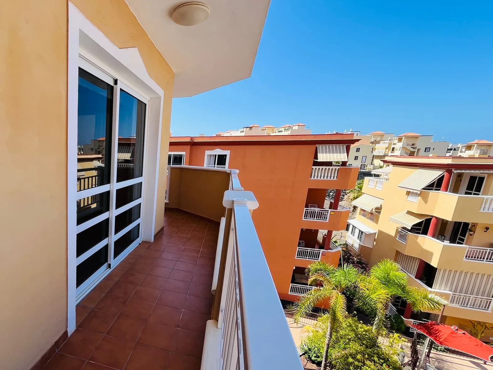 Heated pool & ocean view 2-BDRM apartment in Callao Salvaje — 22