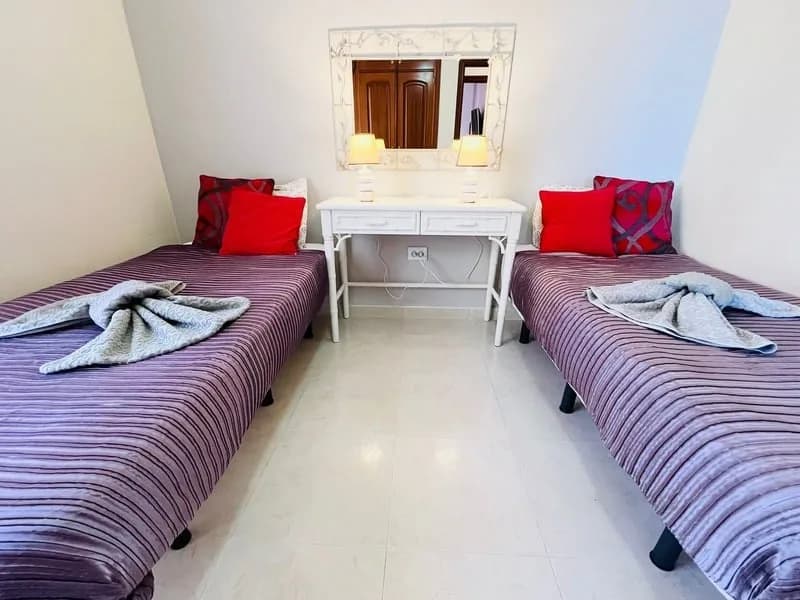 Heated pool & ocean view 2-BDRM apartment in Callao Salvaje — 11