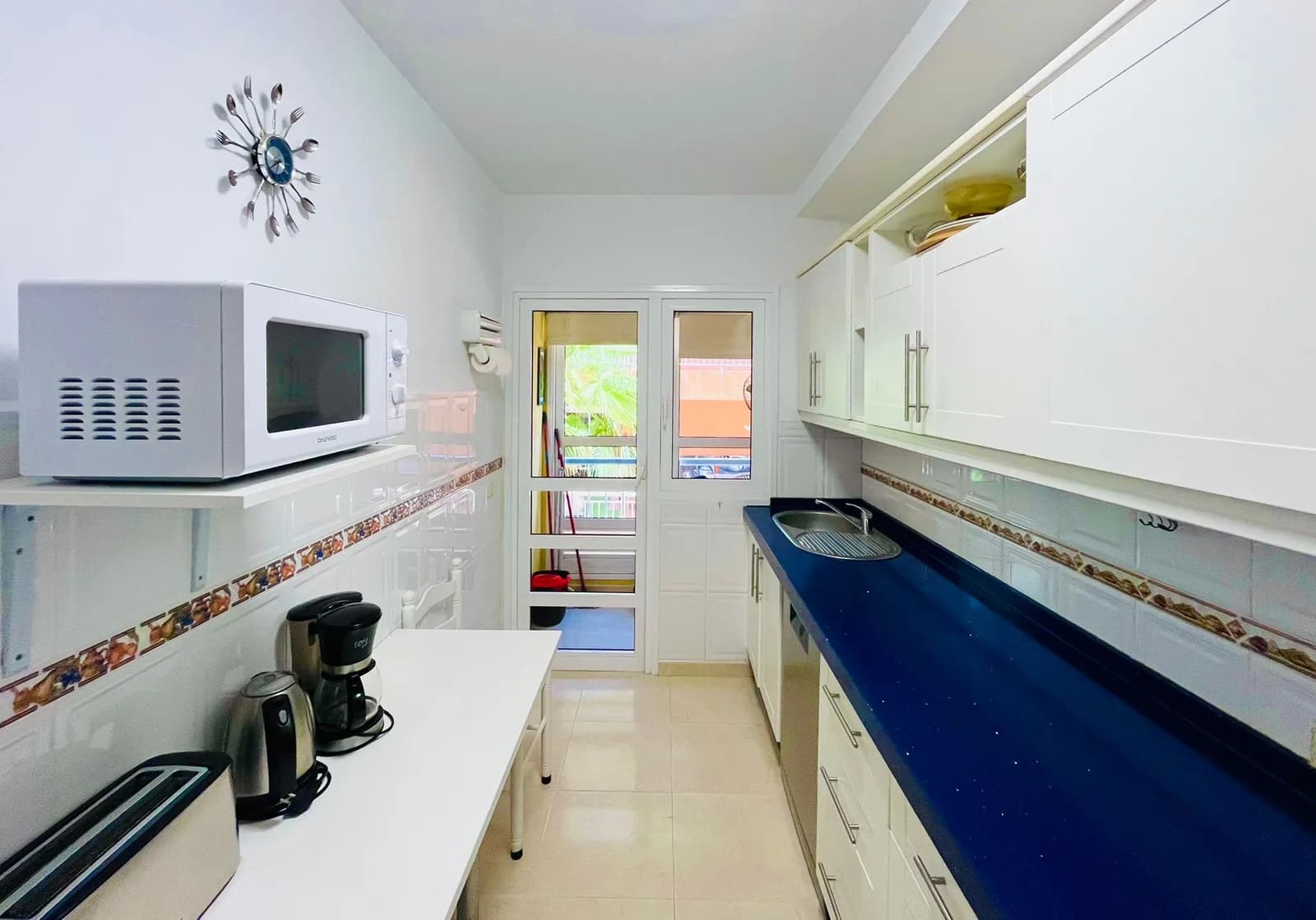 Heated pool & ocean view 2-BDRM apartment in Callao Salvaje — 6