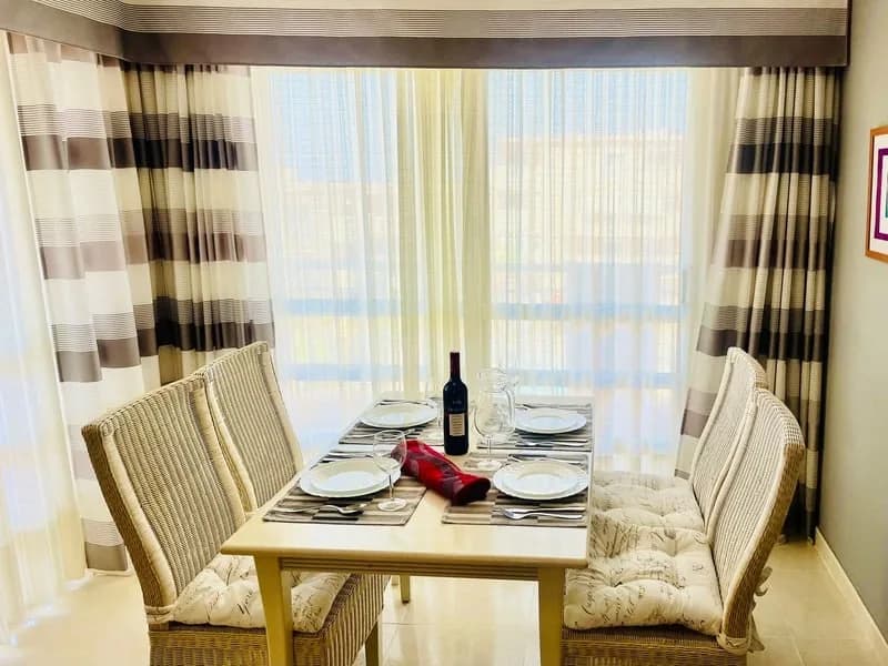 Heated pool & ocean view 2-BDRM apartment in Callao Salvaje — 1