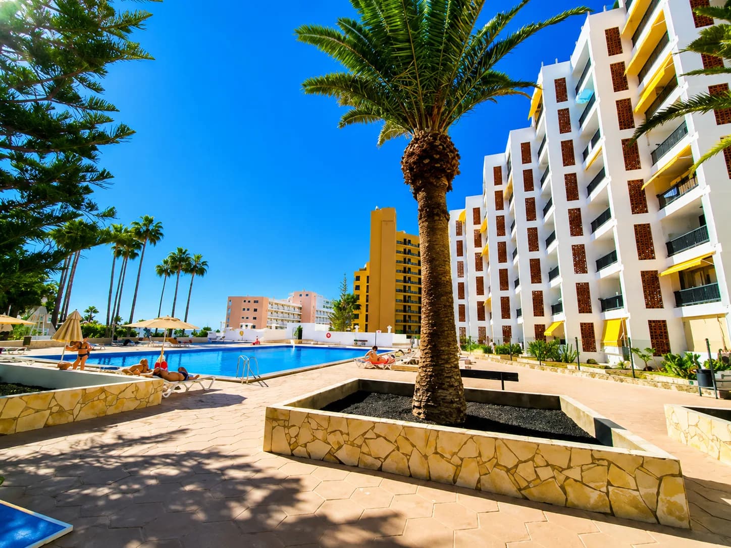Ocean view & air conditioning 1-bdrm in Las Americas — 9