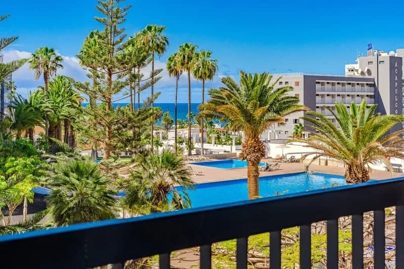 Ocean view 1-bdrm in Las Americas — 1