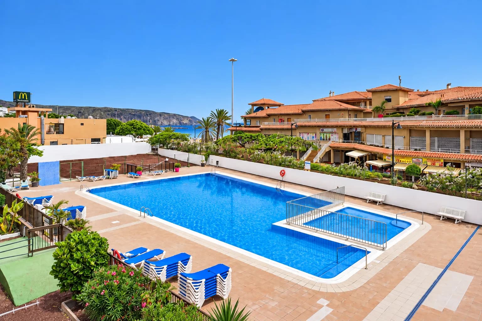 Torres del Sol 1-BDRM Las Vistas beach — 16