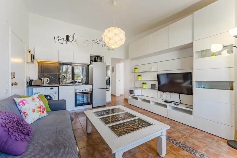Las Américas 1-bdrm with roof top terrace — 4