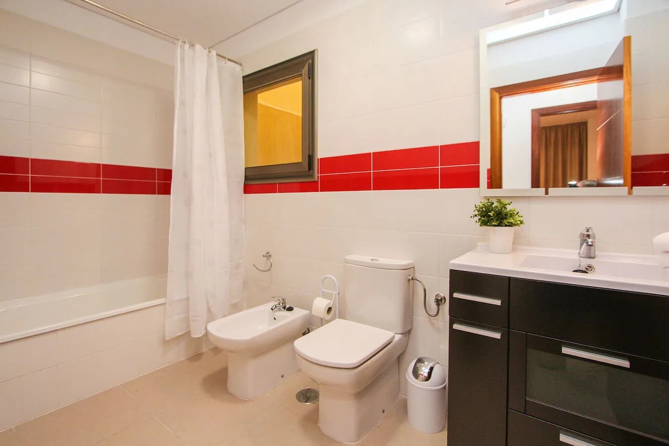 Alcalá 1-bed with balcony & parking — 9