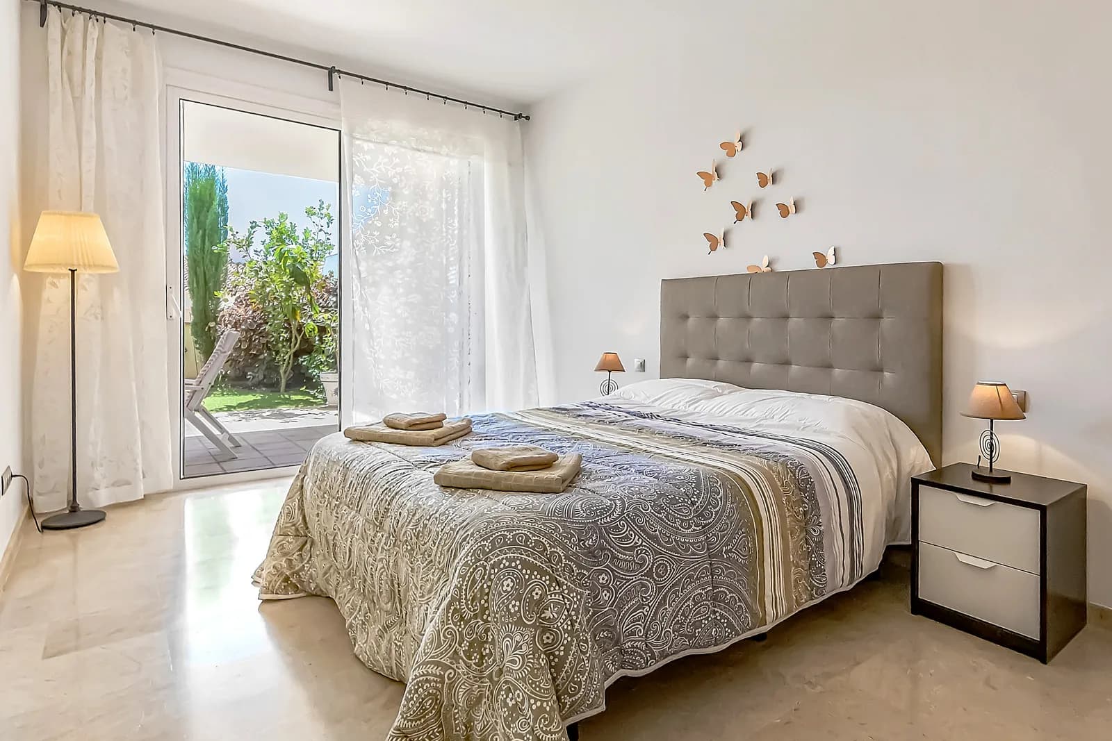 N19 La Arena · 2-bed, garden terrace — 8