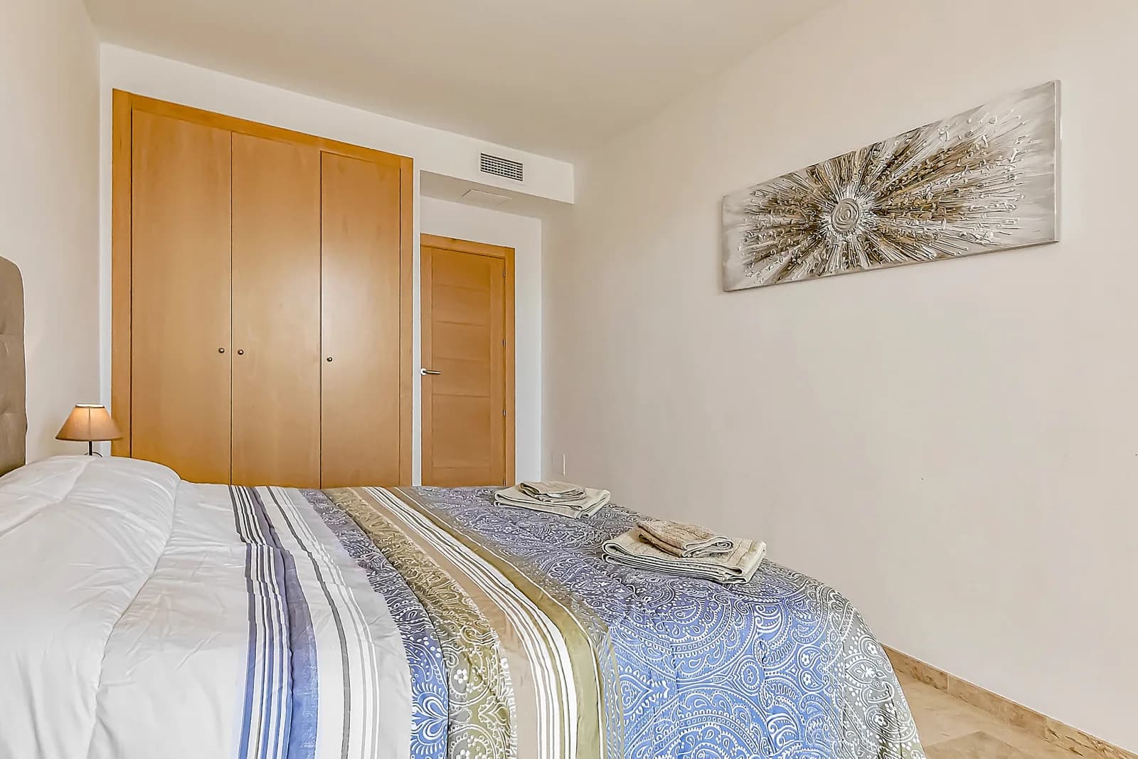 N19 La Arena · 2-bed, garden terrace — 9