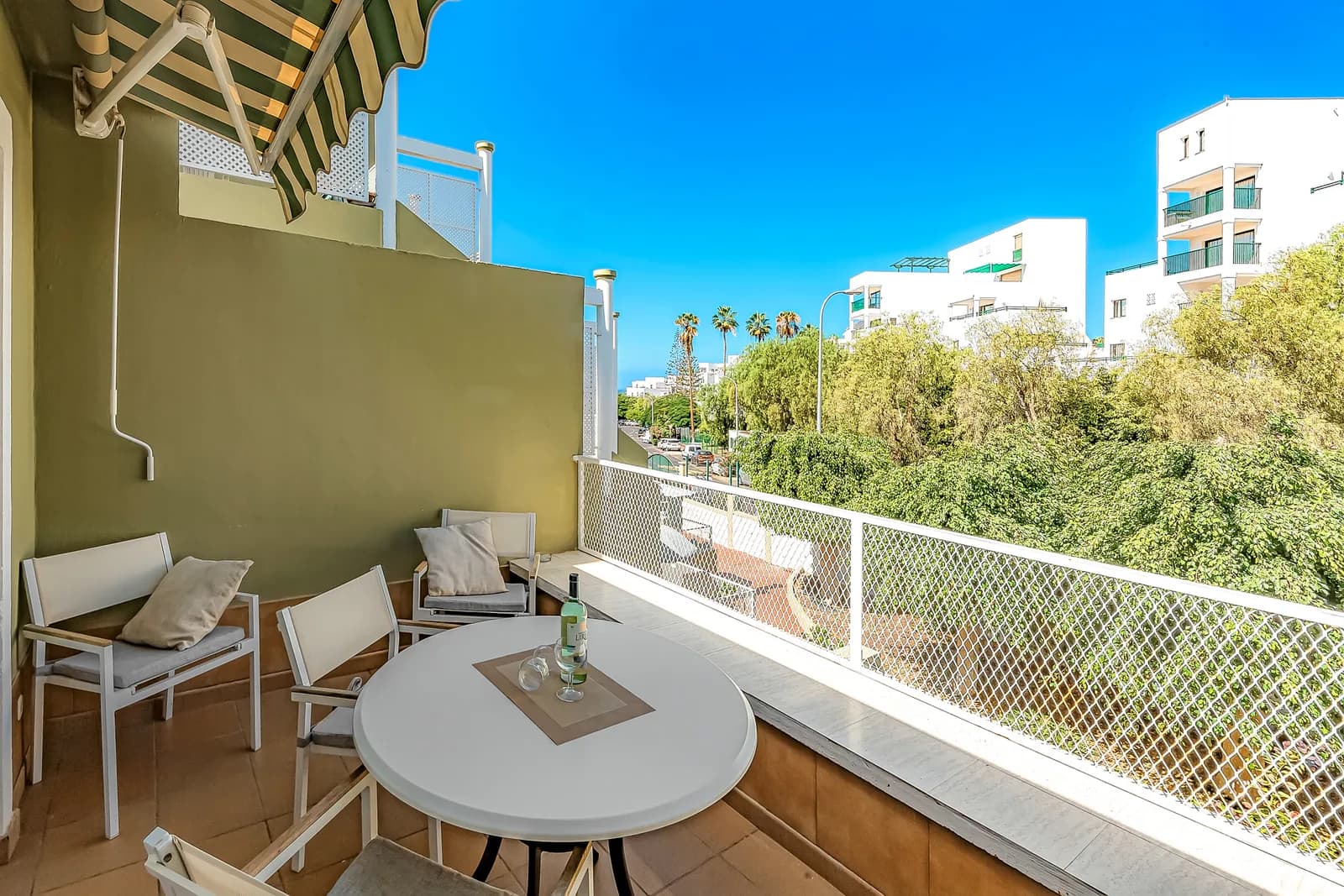 N204 Orlando · 1-bed, sea-view balcony — 1