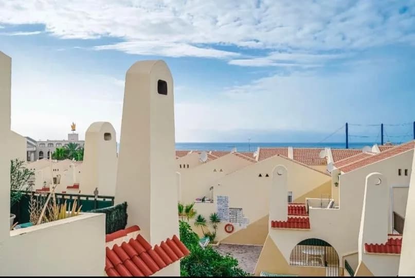 Mareverde 2-bdrm with ocean-view terraces in Costa Adeje — 14