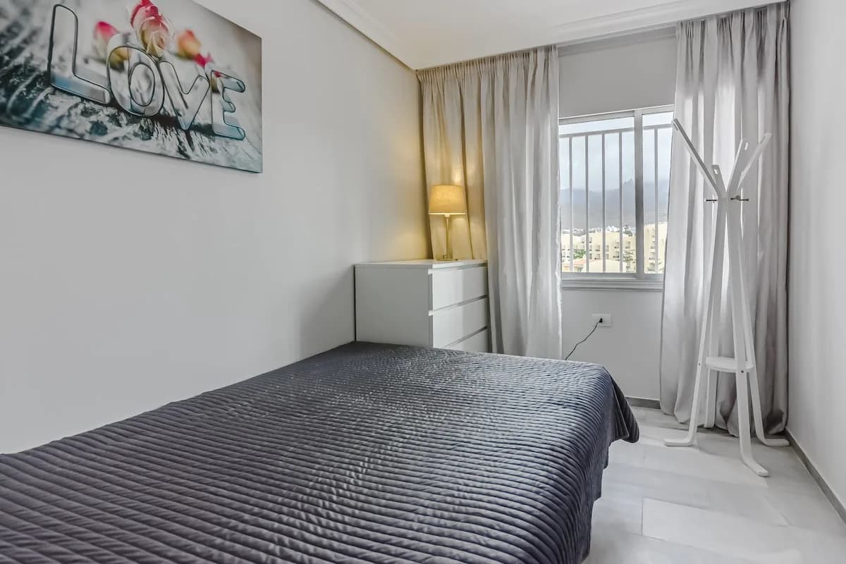 Family 3-bedroom with ocean view, San Eugenio — 8