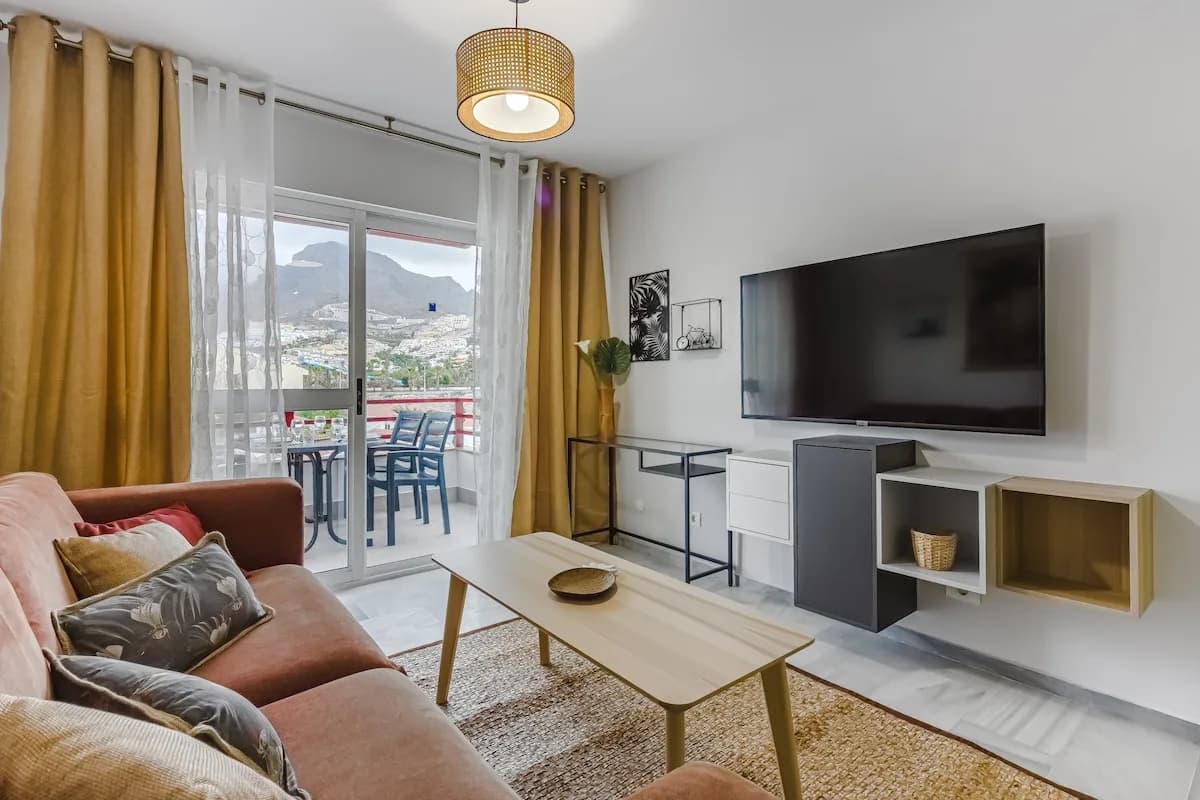 Family 3-bedroom with ocean view, San Eugenio — 2