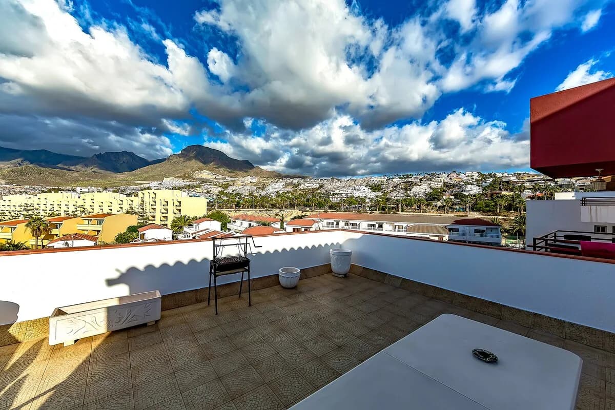 1-bedroom with 40 m² sea-view terrace, San Eugenio — 24